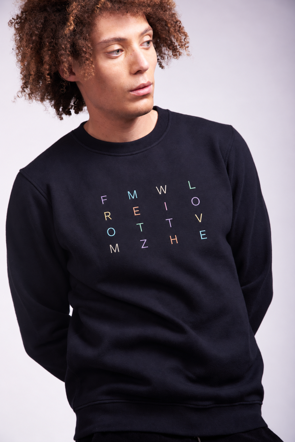 LOVE SWEAT – Image 3